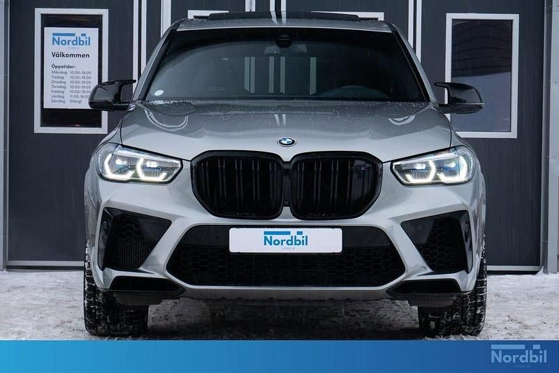 Begagnad BMW X5 M Competition Edition 626 HK (460 kW) 2020 Grå SUV