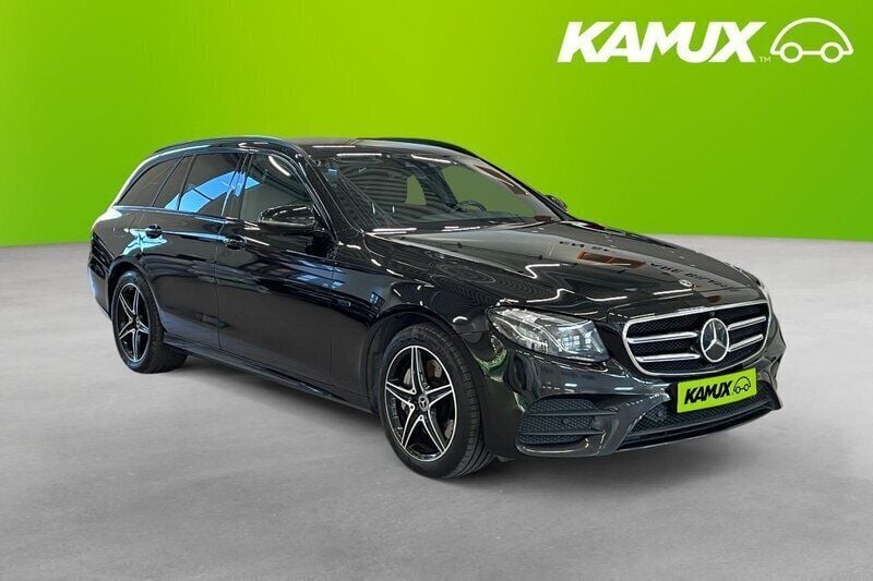 Svart Begagnad 2020 Mercedes E300 AMG Kombi | 299 700 kr (Bra pris) - Bild 1/3