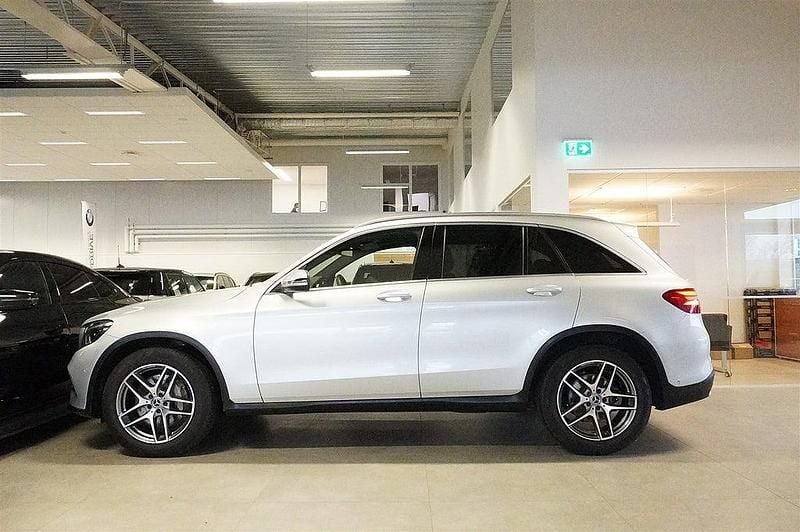 Begagnad Mercedes GLC220 AMG 170 HK (125 kW) 2018 Silver SUV