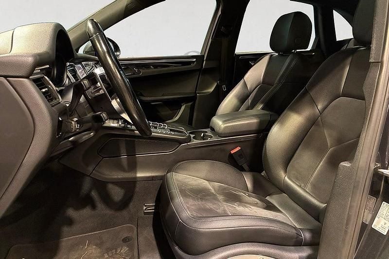 Begagnad Porsche Macan S 258 HK (189 kW) 2016 Grå SUV