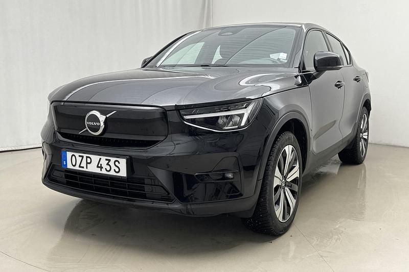 Svart Begagnad 2023 Volvo C40 Plus SUV | 299 000 kr (Bra pris) - Bild 1/4
