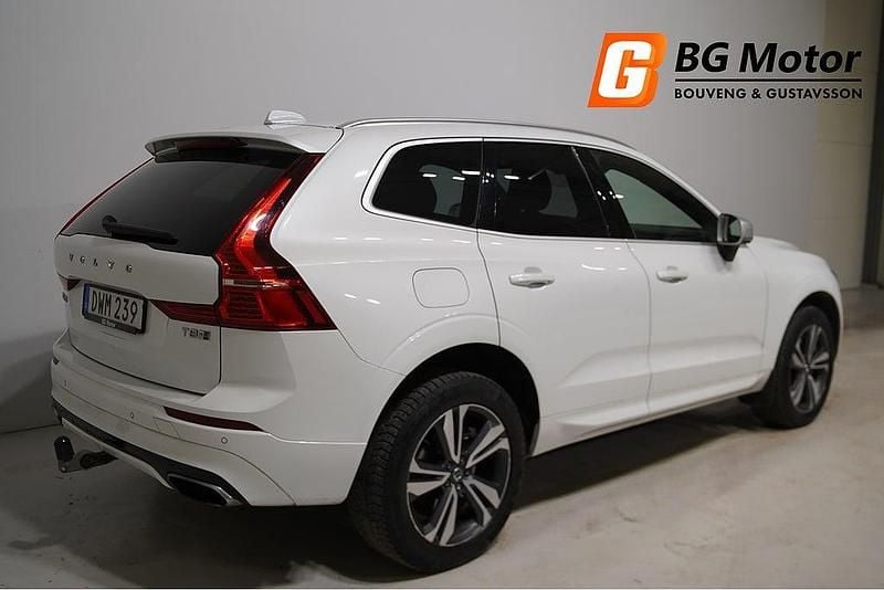 Begagnad Volvo XC60 R-Design 320 HK (235 kW) 2018 Vit SUV