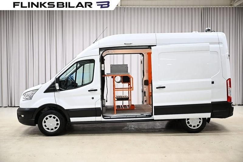 Vit Begagnad 2020 Ford Transit Van | 248 750 kr (Superpris) - Bild 1/4