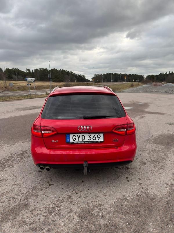 Begagnad Audi A4 177 HK (130 kW) 2013 Kombi