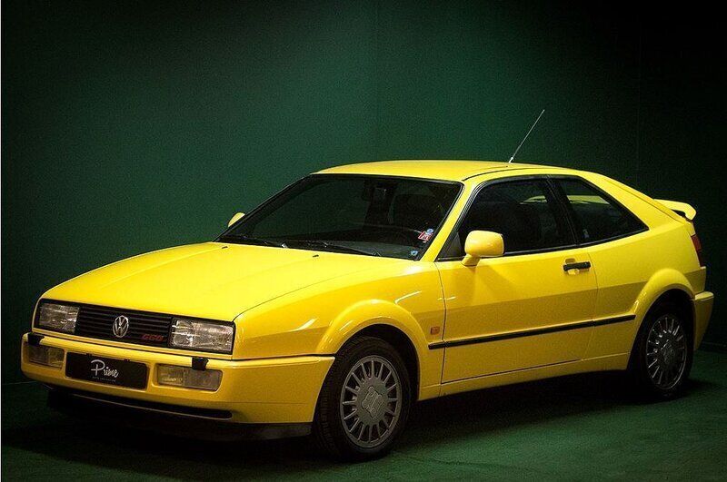 Gul Begagnad 1991 VW Corrado Halvkombi | 209 900 kr - Bild 1/4