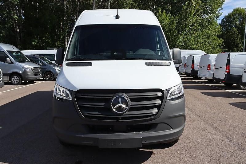 Ny Mercedes E-Sprinter 113 kW (154 HK) 2026 Van