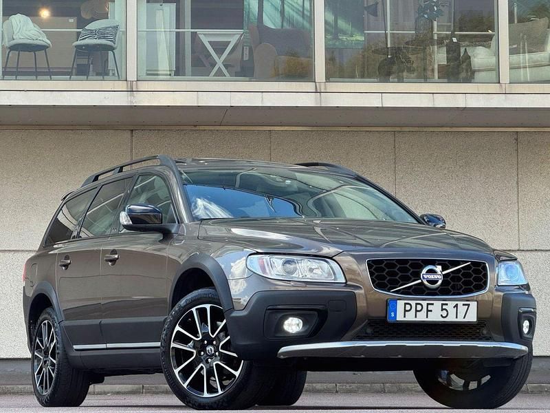 Brun Begagnad 2015 Volvo XC70 Dynamic SUV | 199 900 kr (Marknadspris) - Bild 1/4