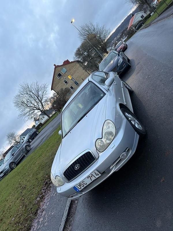 Begagnad Hyundai Sonata 131 HK (96 kW) 2004 Sedan