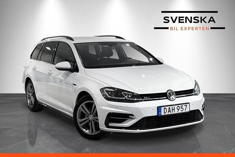 Vit Begagnad 2018 VW Golf VII R-line Kombi | 209 900 kr (Lite dyr) - Bild 1/4
