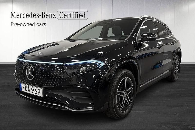 Svart Begagnad 2026 Mercedes EQA300 SUV | 529 000 kr (Marknadspris) - Bild 1/4