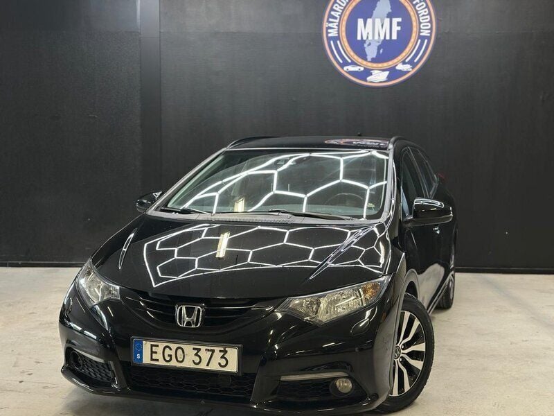 Svart Begagnad 2014 Honda Civic Sport Kombi | 74 800 kr (Bra pris) - Bild 1/4
