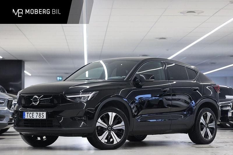 Svart Begagnad 2022 Volvo C40 Plus SUV | 329 900 kr (Marknadspris) - Bild 1/2