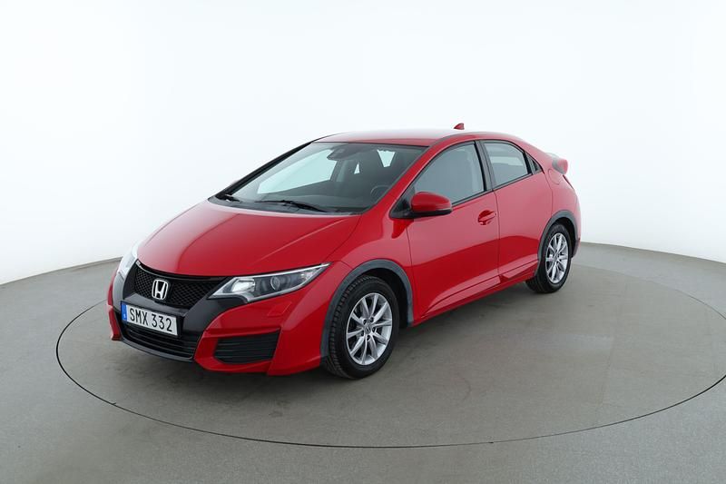 Begagnad Honda Civic Comfort 100 HK (73 kW) 2015 Röd Halvkombi