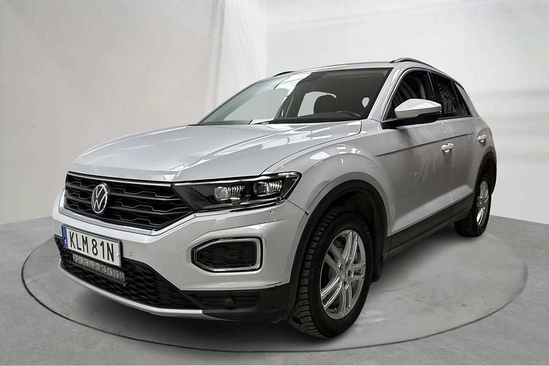 Vit Begagnad 2022 VW T-Roc SUV | 179 000 kr (Superpris) - Bild 1/4