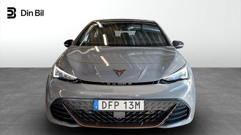 Begagnad Cupra Born 169 kW (231 HK) 2023 Grå Halvkombi