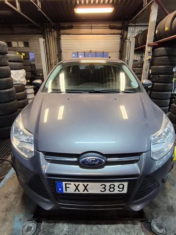 Begagnad 2013 Ford Focus Kombi | 49 000 kr (Marknadspris) - Bild 1/4