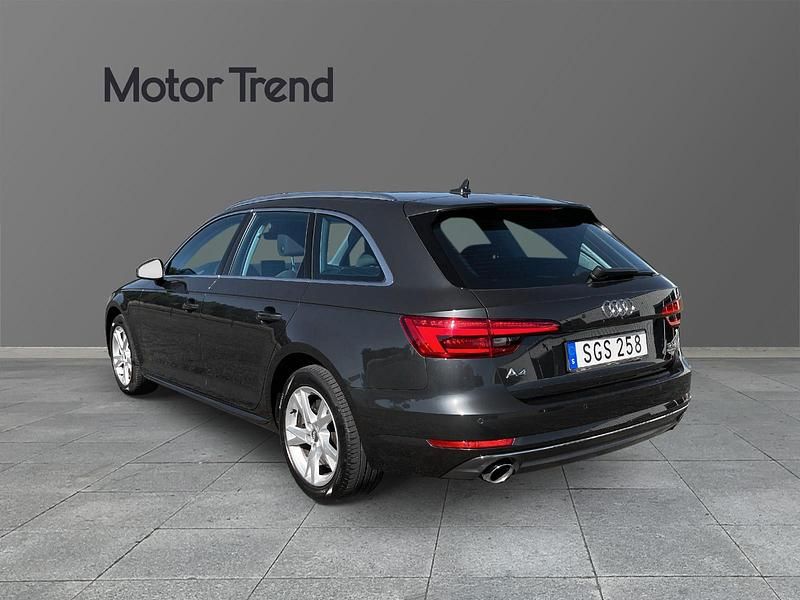 Begagnad Audi A4 Proline 256 HK (188 kW) 2016 Grå Kombi