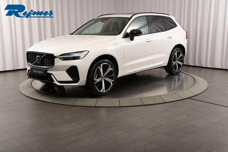 Vit Begagnad 2024 Volvo XC60 Plus SUV | 569 900 kr (Lite dyr) - Bild 1/4