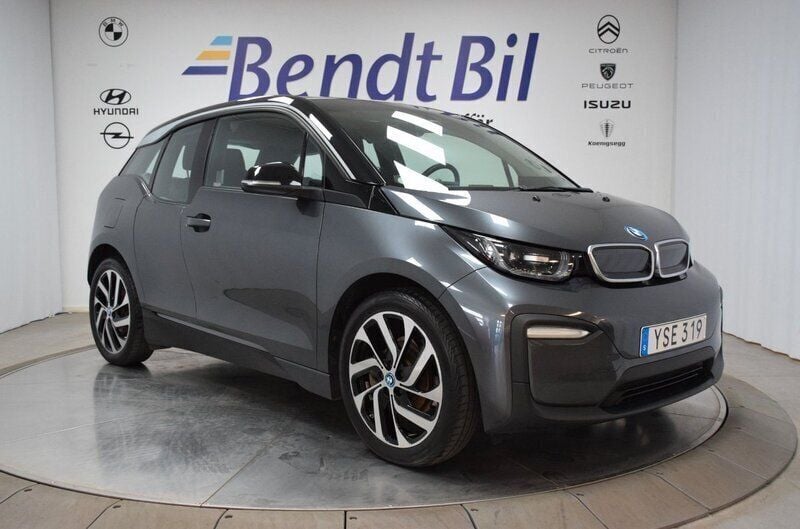 Grå Begagnad 2018 BMW i3 Comfort Edition Halvkombi | 159 500 kr (Marknadspris) - Bild 1/3