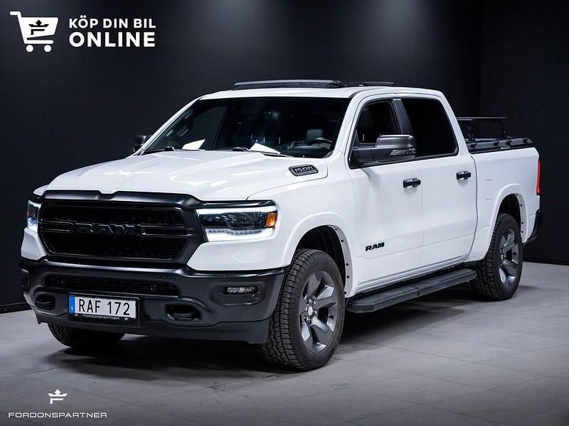 Vit Begagnad 2023 Dodge Ram Pickup | 789 900 kr (Superpris) - Bild 1/4