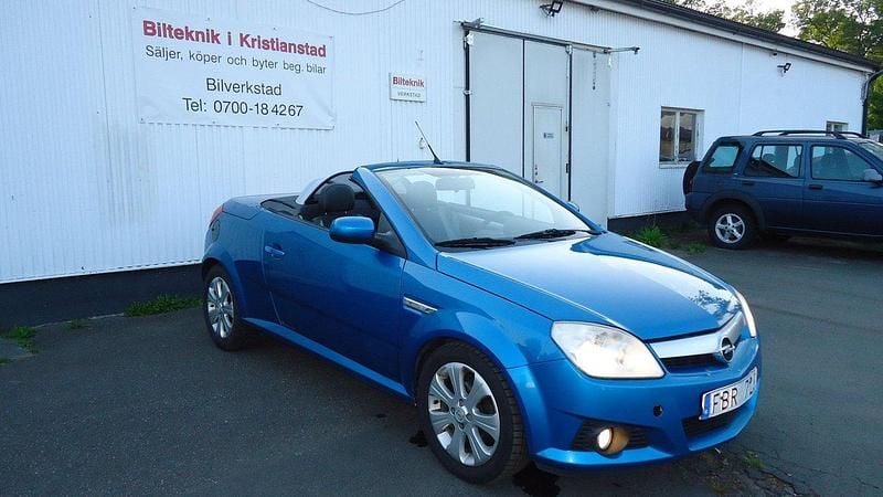 Blå Begagnad 2008 Opel Tigra Cab | 29 500 kr (Lite dyr) - Bild 1/4