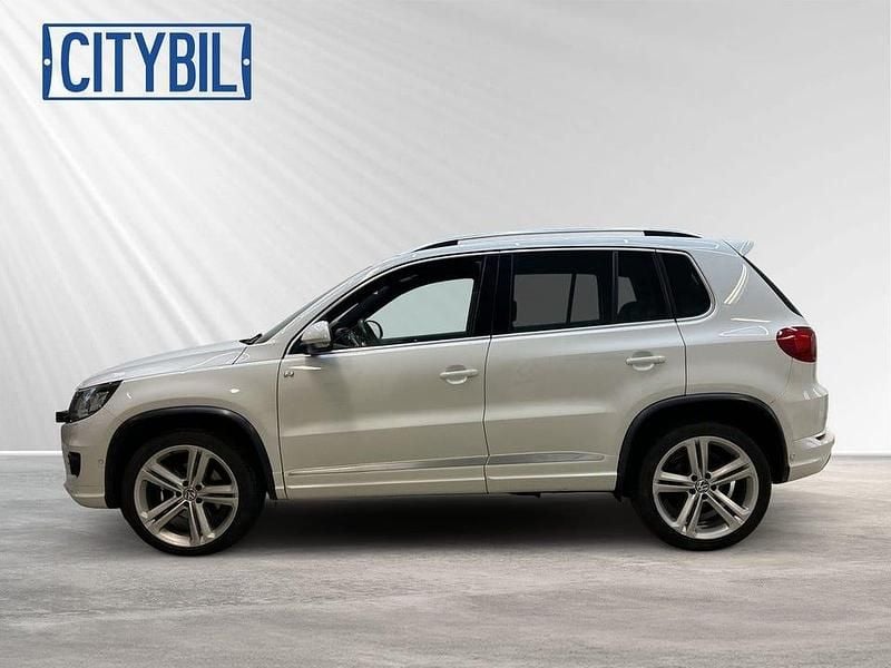 Begagnad VW Tiguan R-line 184 HK (135 kW) 2015 Vit SUV
