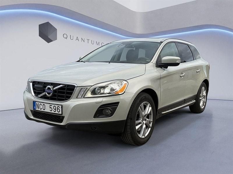 Vit Begagnad 2008 Volvo XC60 Summum SUV | 89 900 kr (Lite dyr) - Bild 1/4