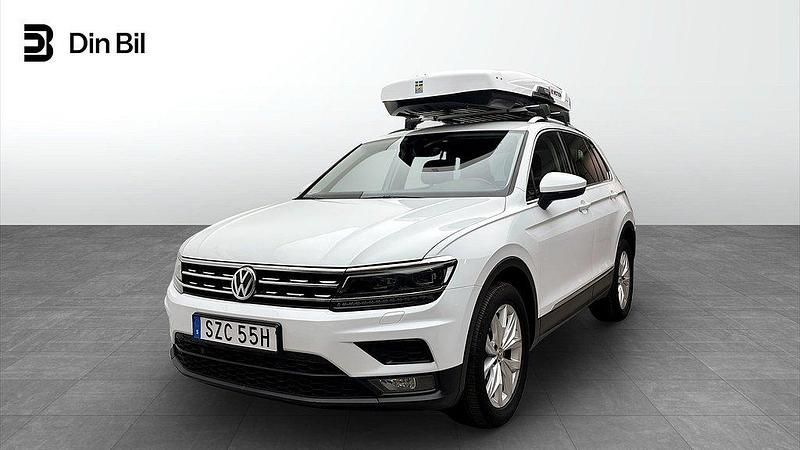 Vit (pure white) Begagnad 2019 VW Tiguan Comfortline SUV | 229 900 kr (Marknadspris) - Bild 1/4