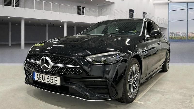 Begagnad Mercedes C300e AMG line 313 HK (230 kW) 2025 Svart