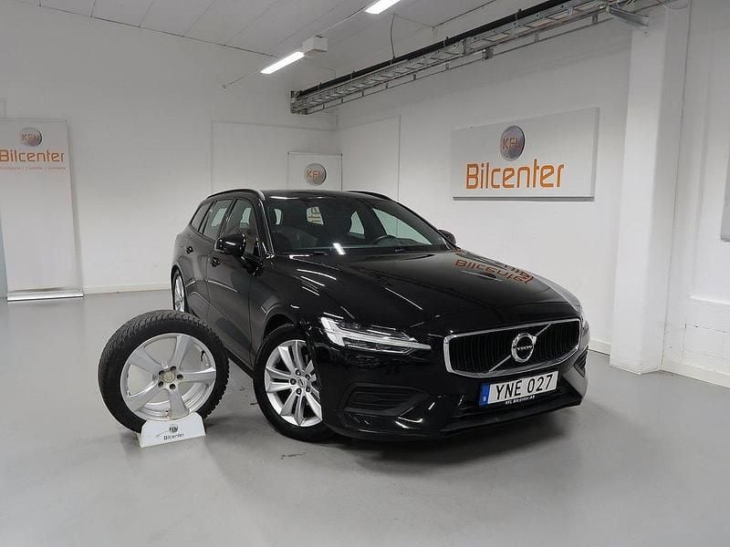 Svart Begagnad 2018 Volvo V60 Kombi | 214 900 kr (Lite dyr) - Bild 1/3