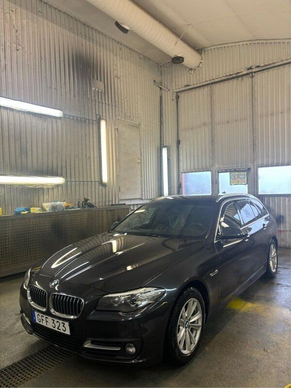 Grå Begagnad 2014 BMW 530 M Sport Kombi | 172 000 kr (Bra pris) - Bild 1/4