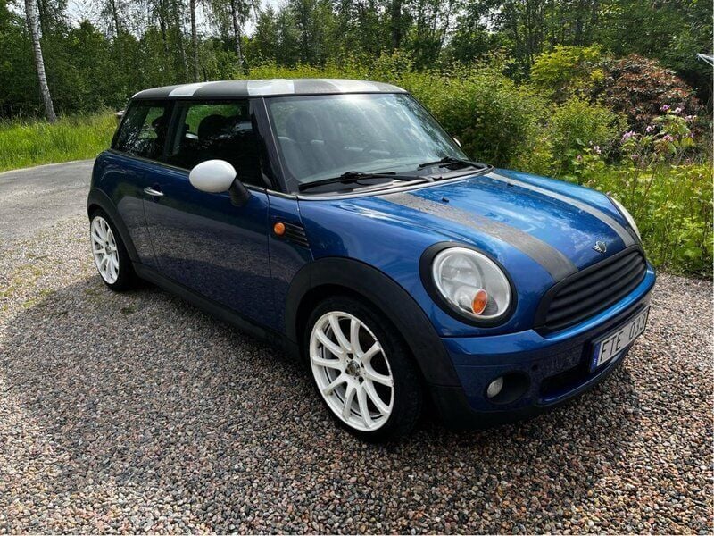 Blå Begagnad 2007 Mini Cooper Pepper Halvkombi | 42 000 kr (Bra pris) - Bild 1/4