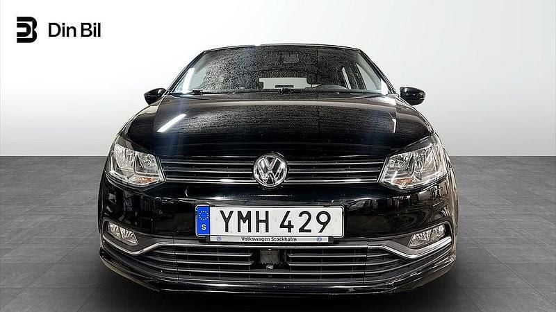 Begagnad VW Polo 90 HK (66 kW) 2017 Svart Halvkombi