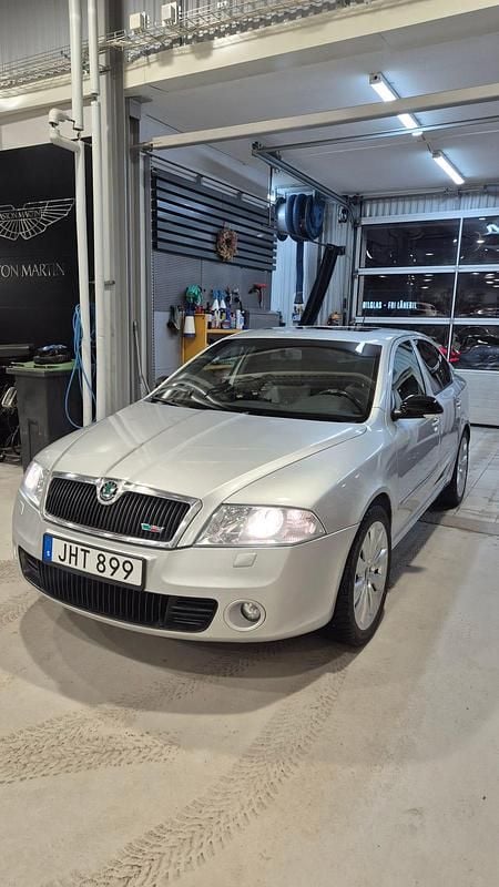Begagnad 2007 Skoda Octavia RS | 30 000 kr (Bra pris) - Bild 1/4