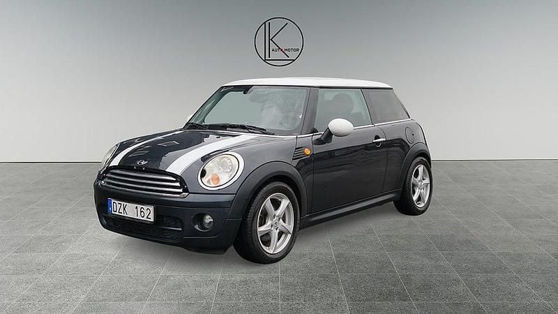 Svart Begagnad 2007 Mini Cooper D Halvkombi | 29 900 kr (Bra pris) - Bild 1/4