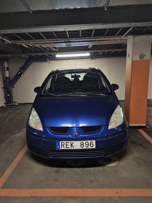 Blå Begagnad 2008 Mitsubishi Colt Halvkombi | 24 500 kr (Marknadspris) - Bild 1/4