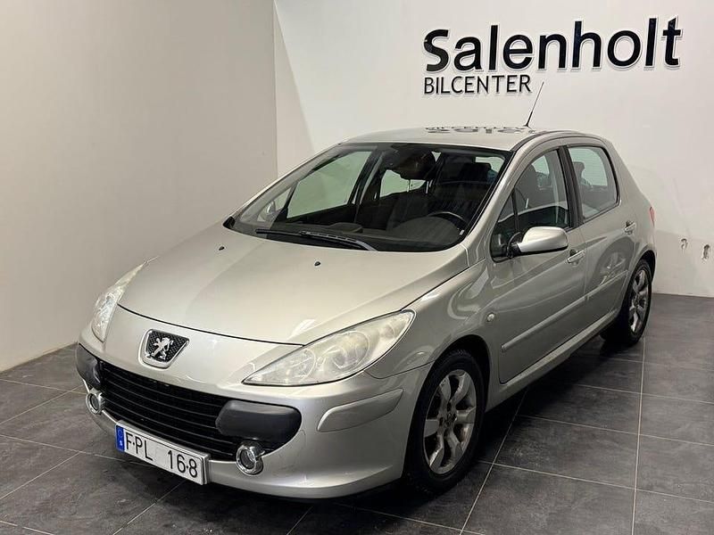 Begagnad Peugeot 307 136 HK (100 kW) 2007 Grå Halvkombi
