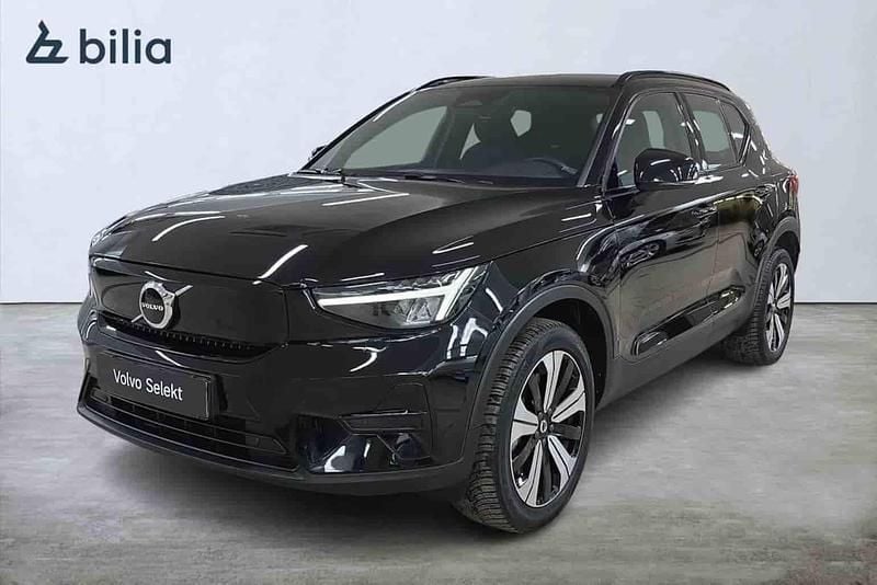 Svart Begagnad 2023 Volvo XC40 Single Motor SUV | 309 000 kr (Superpris) - Bild 1/1