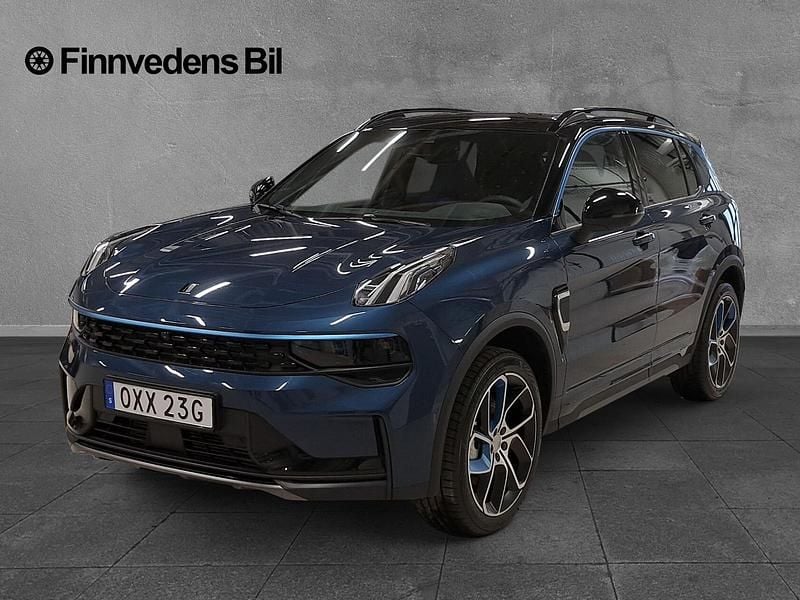 Begagnad Lynk & Co 01 264 HK (194 kW) 2023 Blå SUV