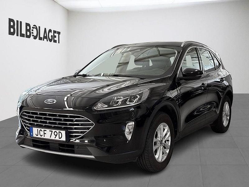 Svart Begagnad 2021 Ford Kuga Titanium SUV | 244 800 kr (Marknadspris) - Bild 1/4