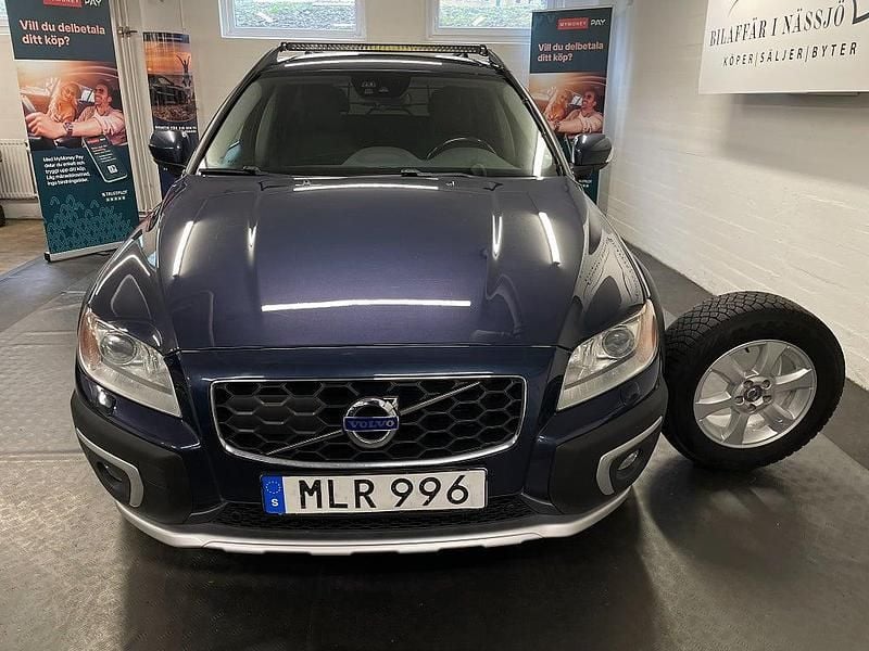 Begagnad Volvo XC70 Momentum 181 HK (133 kW) 2014 Blå SUV