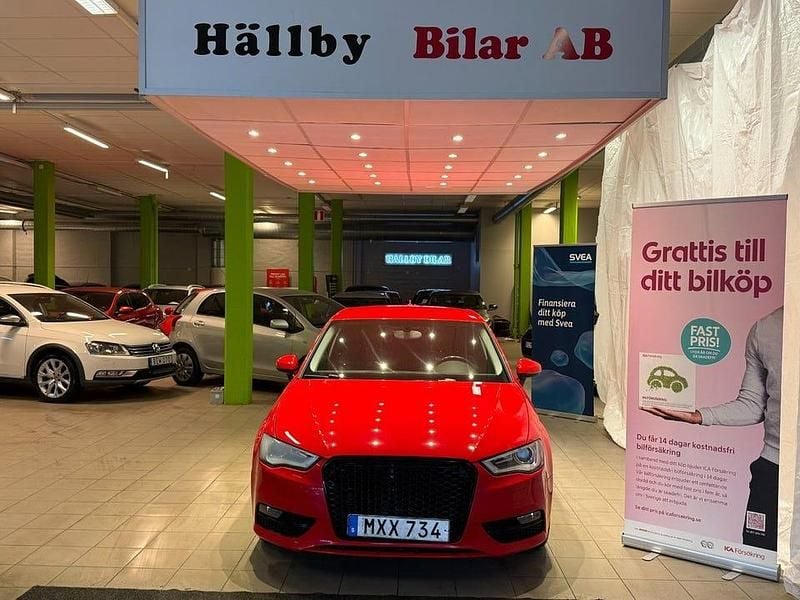 Begagnad Audi A3 Ambition 180 HK (132 kW) 2013 Röd