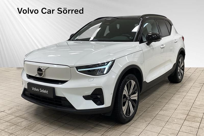 Vit Begagnad 2022 Volvo XC40 Single Motor SUV | 359 900 kr (Dyr) - Bild 1/3