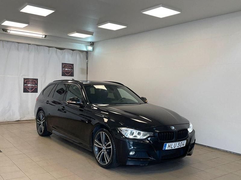 Svart Begagnad 2014 BMW 330 M Sport Kombi | 184 900 kr (Marknadspris) - Bild 1/4
