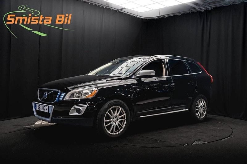 Svart Begagnad 2010 Volvo XC60 SUV | 98 900 kr (Marknadspris) - Bild 1/3