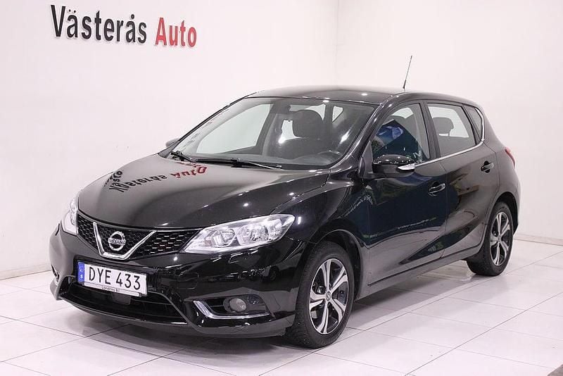 Svart Begagnad 2015 Nissan Pulsar Halvkombi | 99 000 kr (Lite dyr) - Bild 1/4