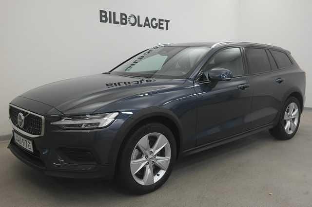 Begagnad 2024 Volvo V60 CC Kombi | 399 500 kr (Superpris) - Bild 1/4