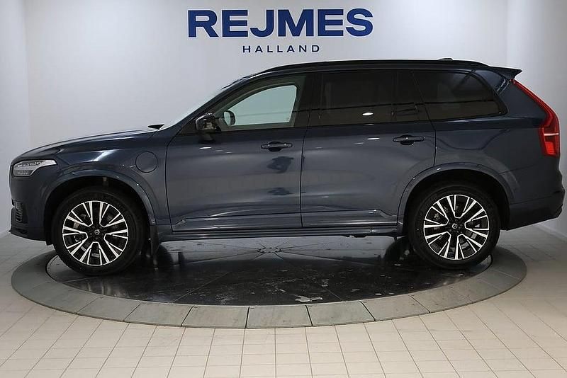 Begagnad Volvo XC90 Ultimate 455 HK (334 kW) 2022 Mörkblå SUV