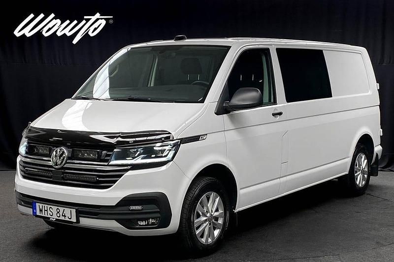 Vit (candyvit) Begagnad 2023 VW T6.1 Van | 579 800 kr - Bild 1/3