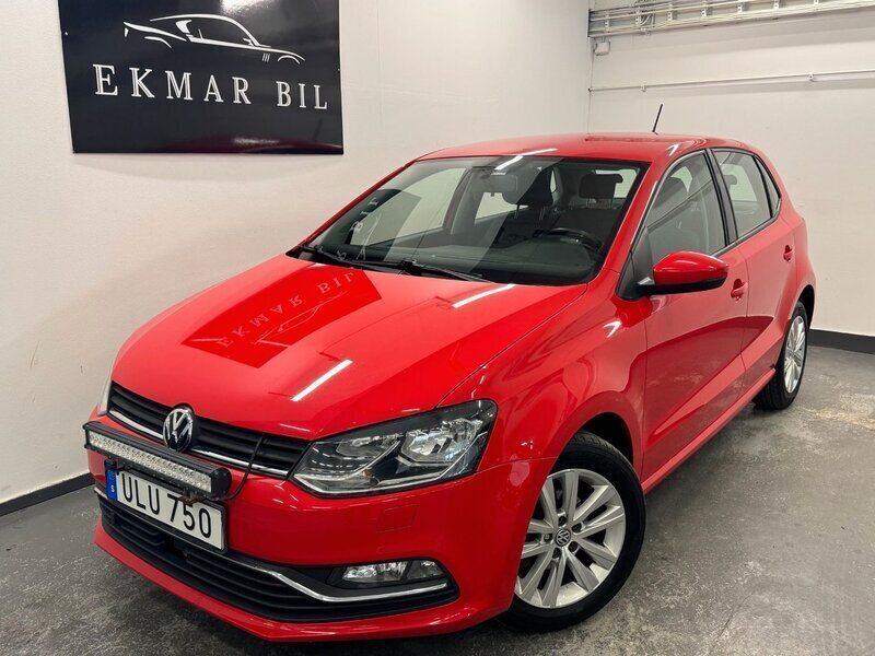 Röd Begagnad 2016 VW Polo Halvkombi | 87 900 kr (Marknadspris) - Bild 1/4